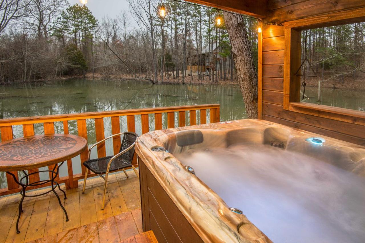 Lily Pad On The Pond Broken Bow Home With Hot Tub Stephens Gap المظهر الخارجي الصورة